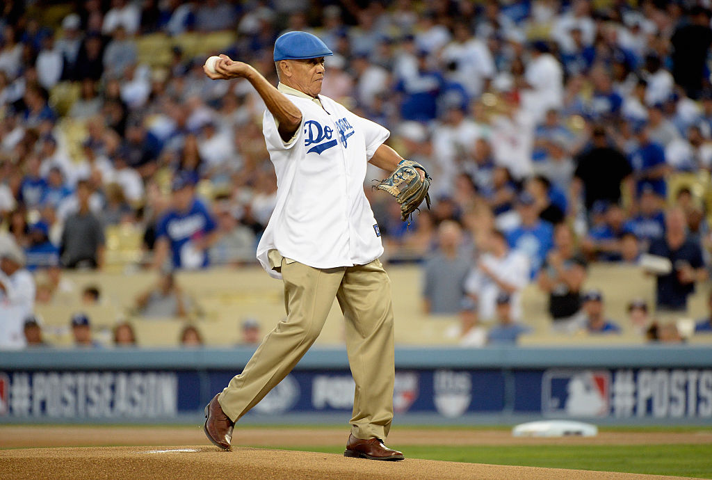 Legendary Dodgers player Maury Wills