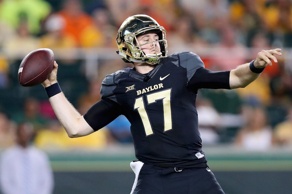 7 College Quarterbacks Who Are in Their Prime Right Now