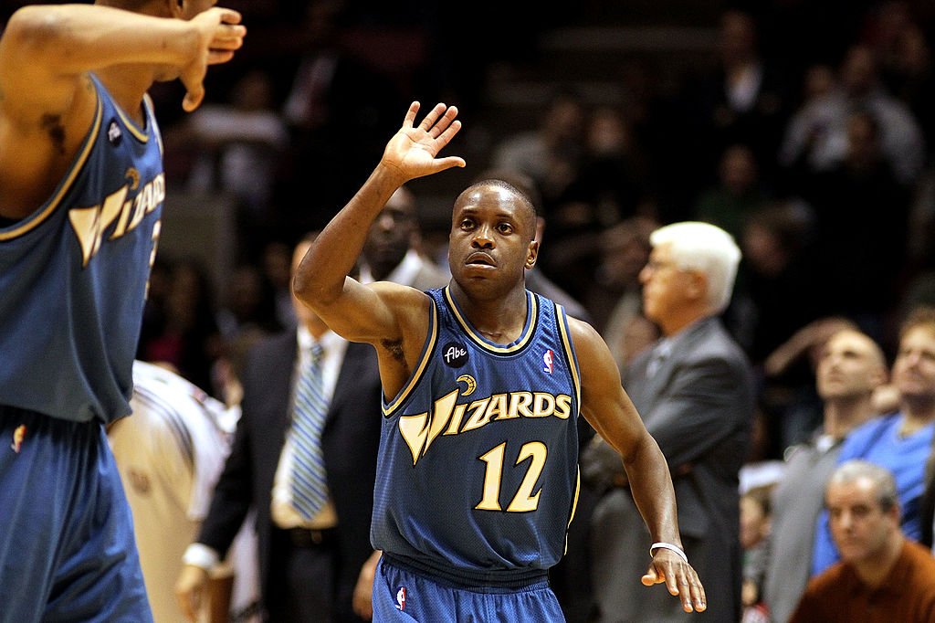 Earl Boykins of the Washington Wizards celebrates his game winning shot