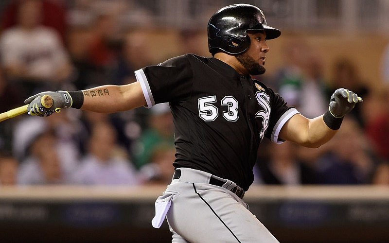 Melky Cabrera of the Chicago White Sox hits a two-run single