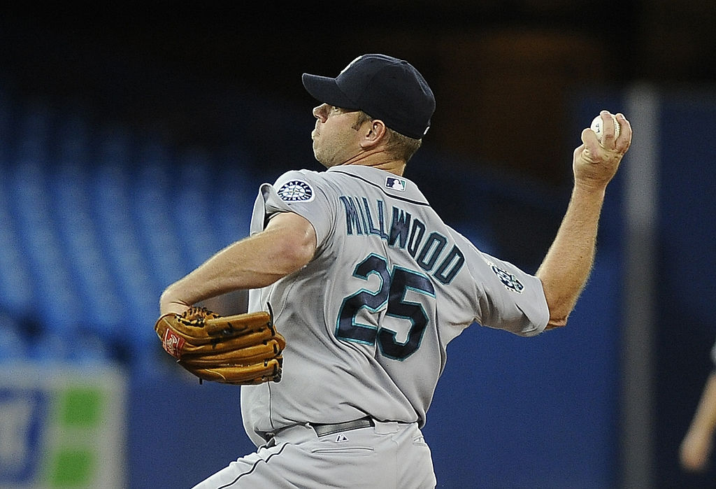 Kevin Millwood pitching for the Seattle Mariners
