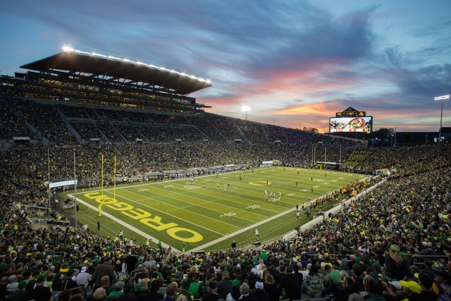 It gets loud at Autzen Stadium | Otto Greule Jr/Getty Images