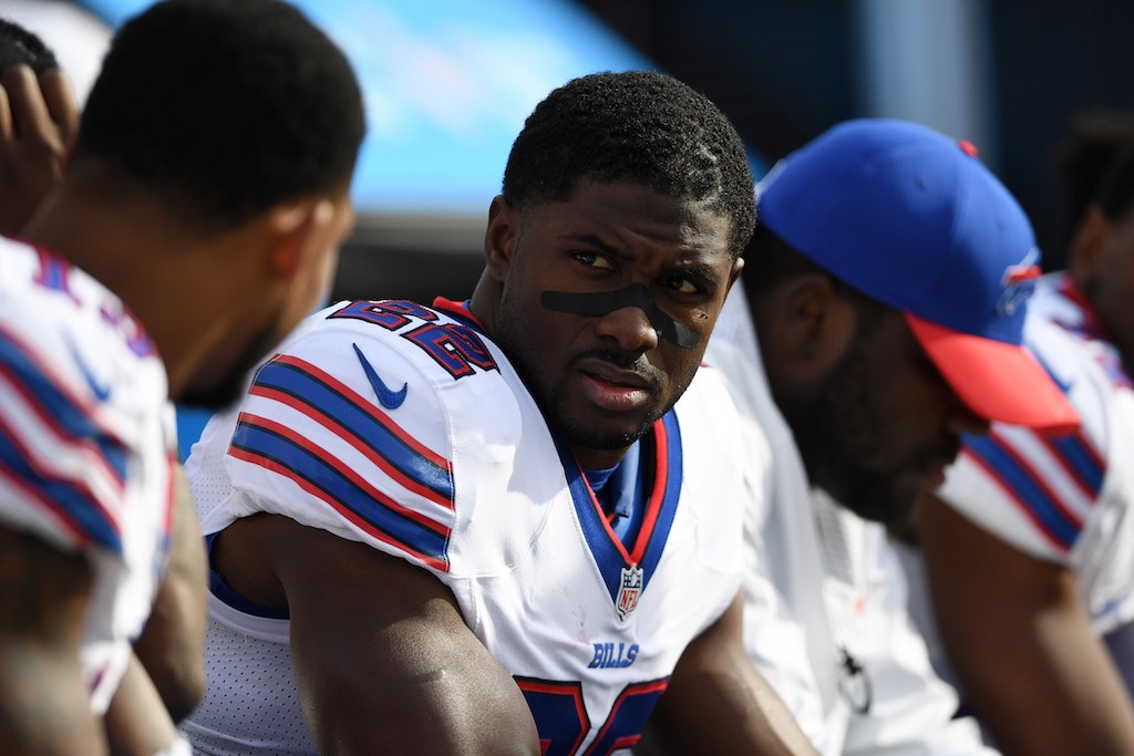 Reggie Bush takes a break during a game in 2016.