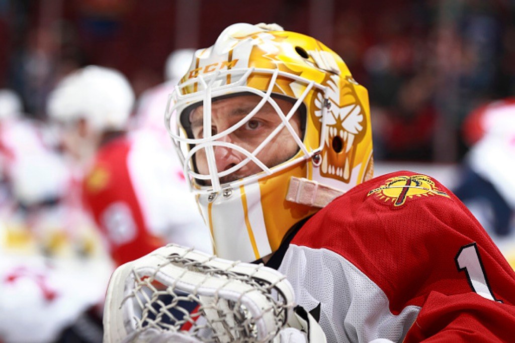 Roberto Luongo of the Florida Panthers looks on from his crease | Jeff Vinnick/NHLI via Getty Images