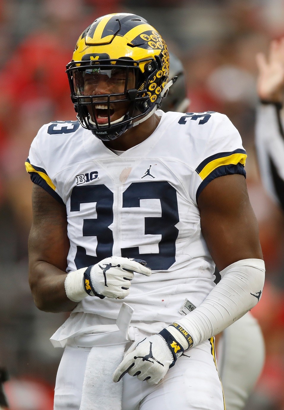 Taco Charlton of the Michigan Wolverines