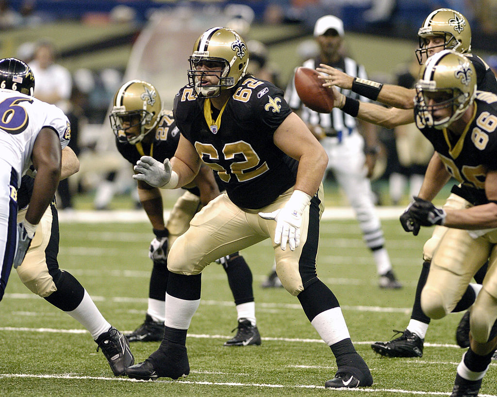 New Orleans Saints guard Nick Steitz sets to block during a preseason game.
