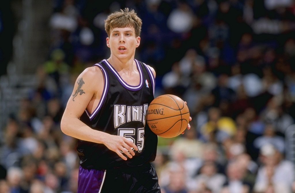 25 Feb 1999: Jason Williams #55 of the Sacramento Kings in action during the game against the Washington Wizards at the MCI Center in Washington, D.C. The Kings defeated the Wizards 115-105. | Doug Pensinger /Allsport/Getty Images