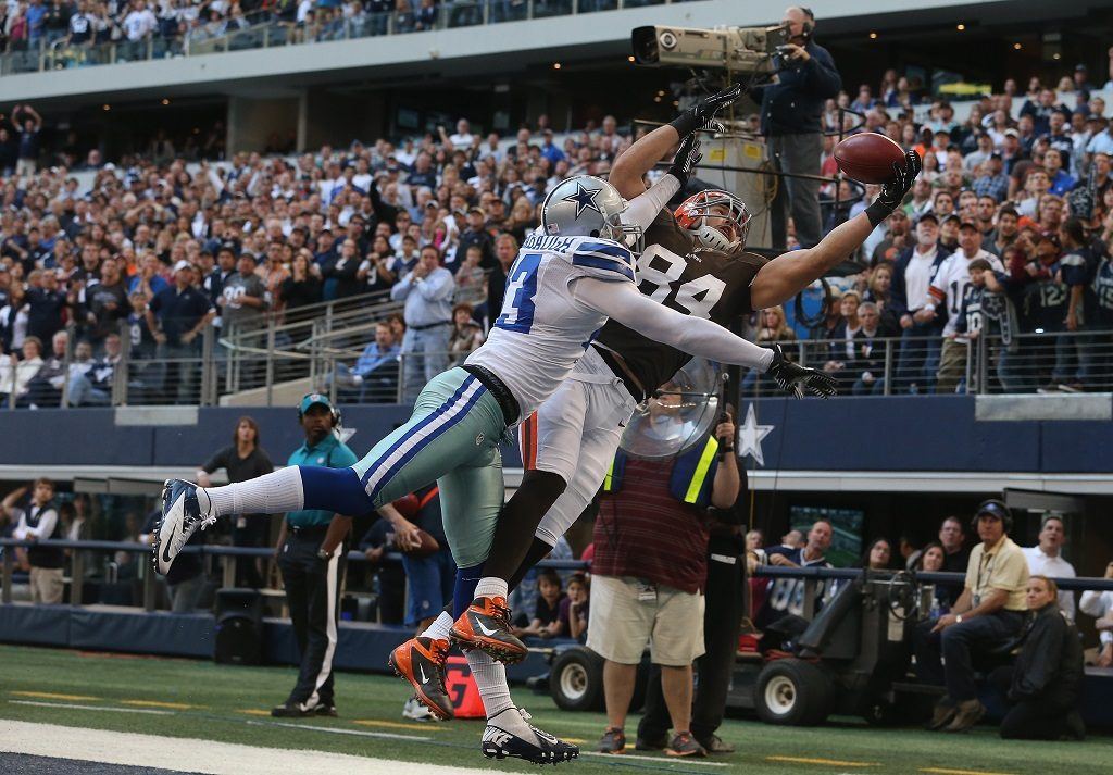 Gerald Sensabaugh didn't leave his jump skills on the Combine floor.