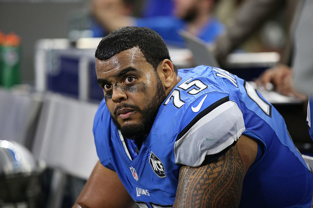 Larry Warford of the Detroit Lions watches the final seconds of the clock run down during the game against the Green Bay Packers