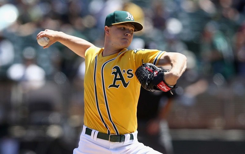 Sonny Gray pitches.