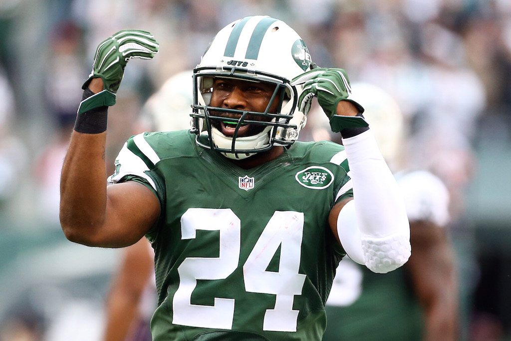 Darrelle Revis seems frustrated. Darrelle Revis reacts to a play.