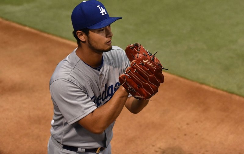Yu Darvish warms up at Chase Field.