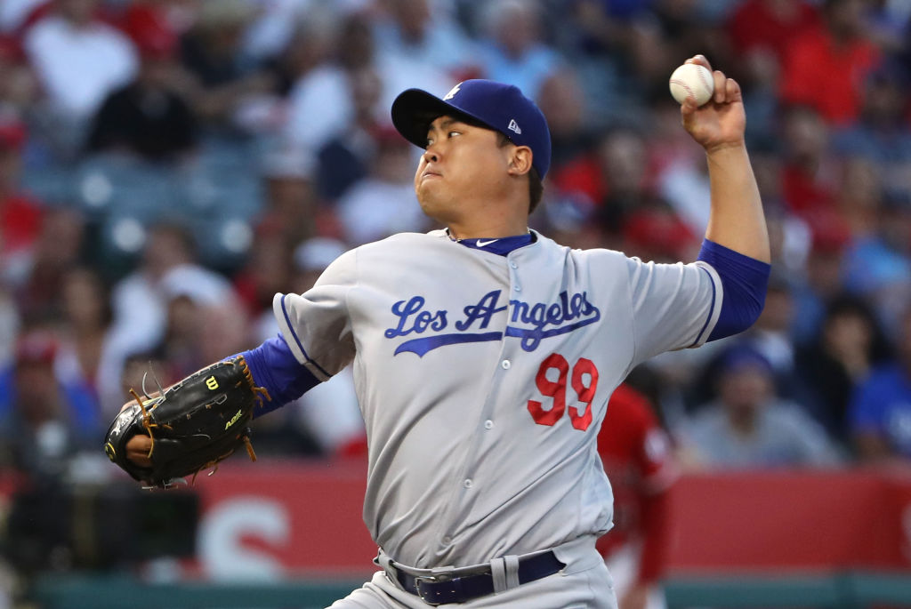 Pitcher Hyun-Jin Ryu of the Los Angeles Dodgers pitches in the second inning.