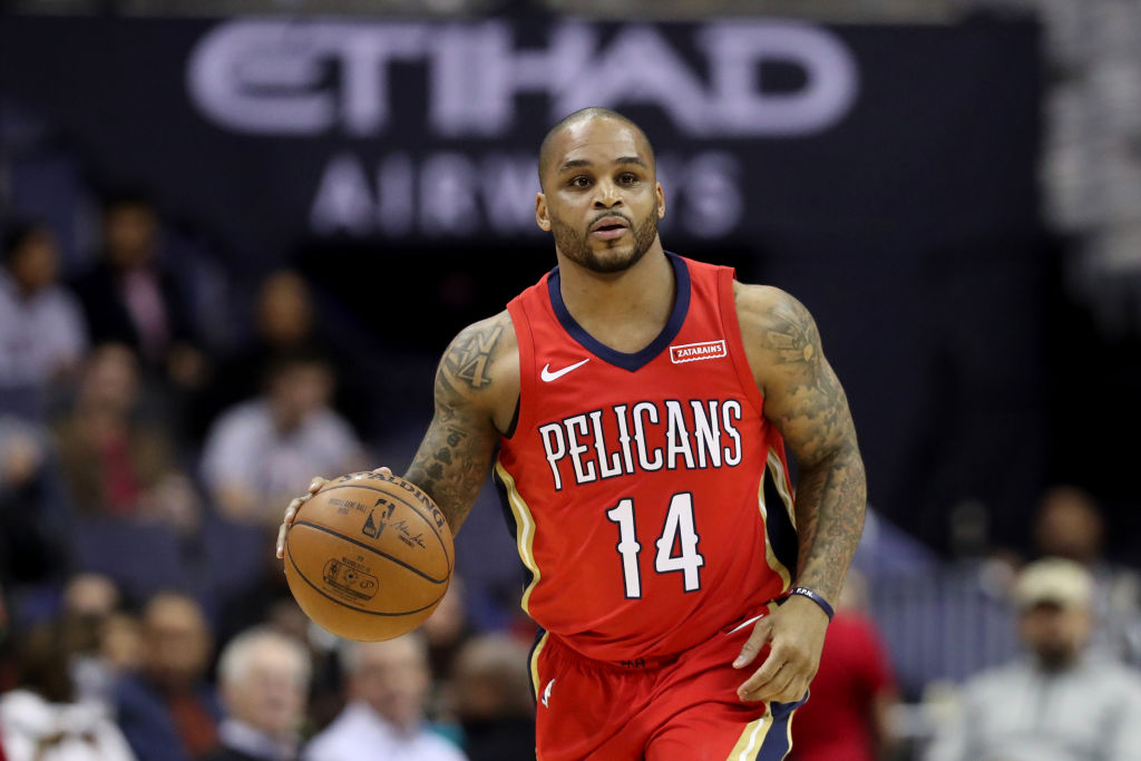 Jameer Nelson is headed to Detroit.