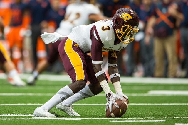 Emmitt Thomas Emmitt Thomas #3 of the Central Michigan Chippewas recovers a bobbled kickoff return