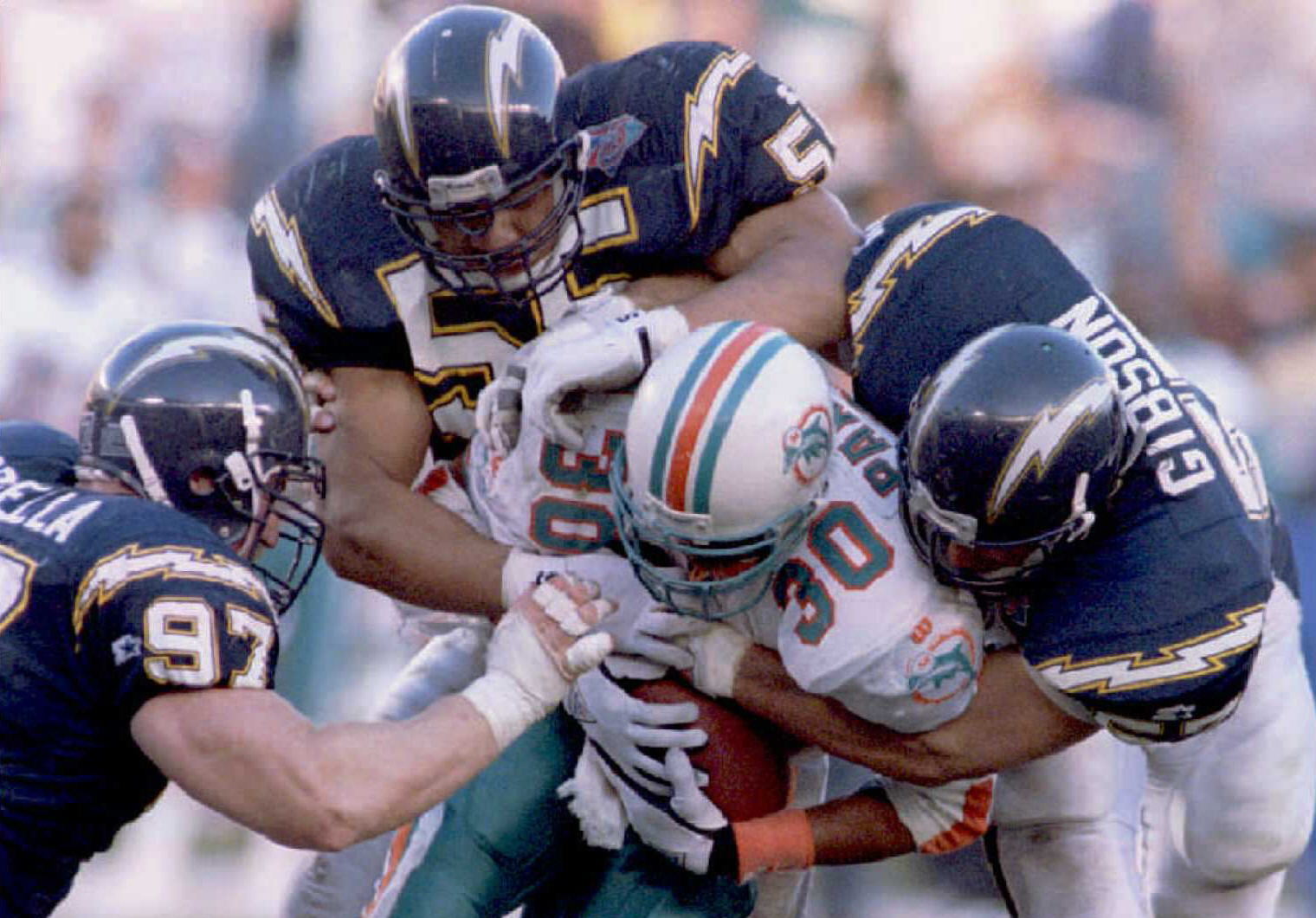 Junior Seau is one of the greatest NFL linebackers in league history