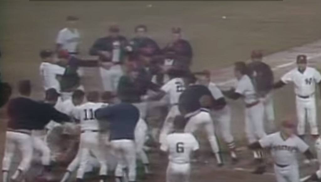 The Red Sox and Yankees cleared the benches after a collision at home plate
