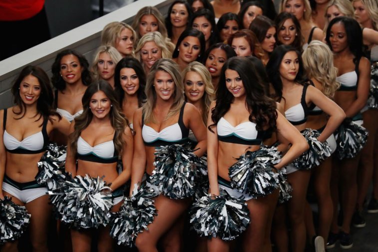 How Much Do NFL Cheerleaders Get Paid?