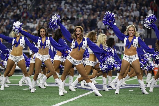 How Much Do NFL Cheerleaders Make Per Game Or In A Year?