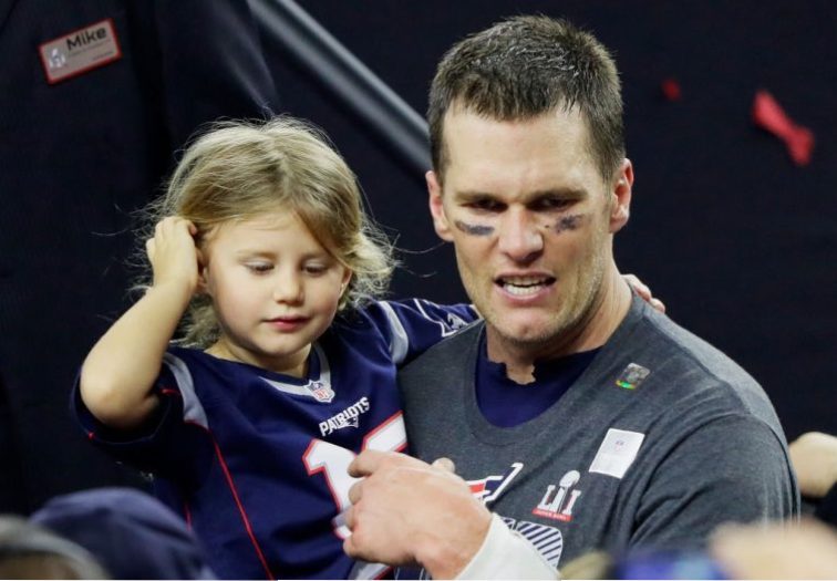 Tom Brady and his daughter, Vivian