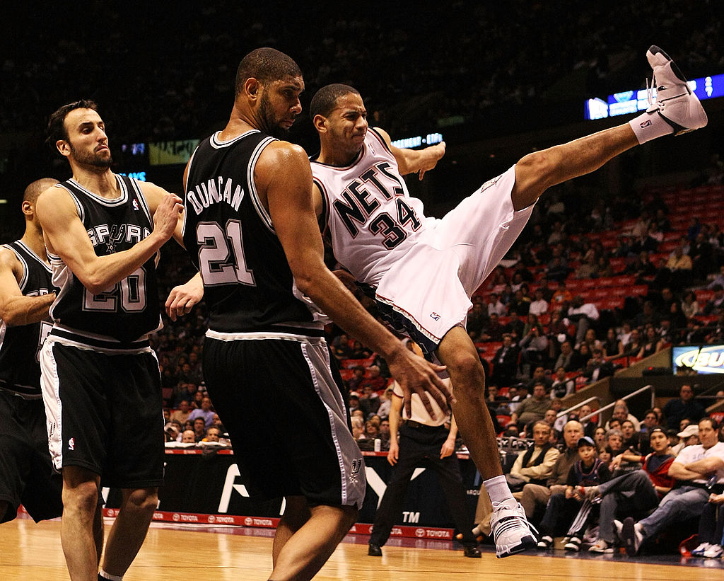 Devin Harris is one of the NBA players who enjoyed one outstanding season, but didn't do much beyond that