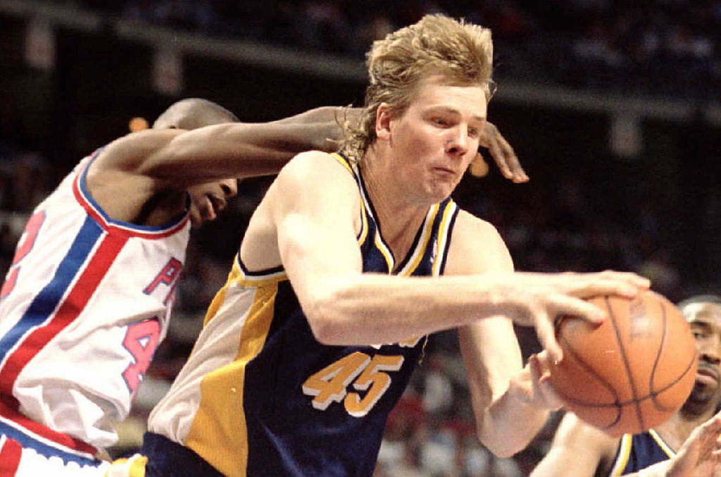 Years after retiring, Rick Smits remains one of the tallest players in NBA history