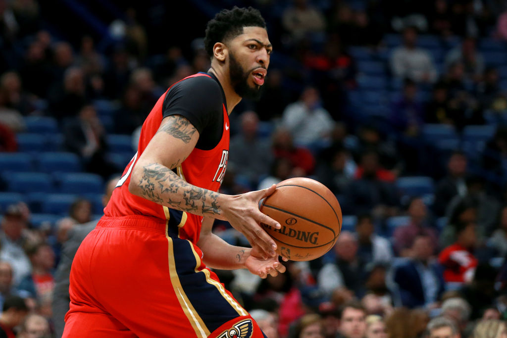 Anthony Davis is helping the New Orleans Pelicans by making it clear he won't resign when he's a free agent no matter what.