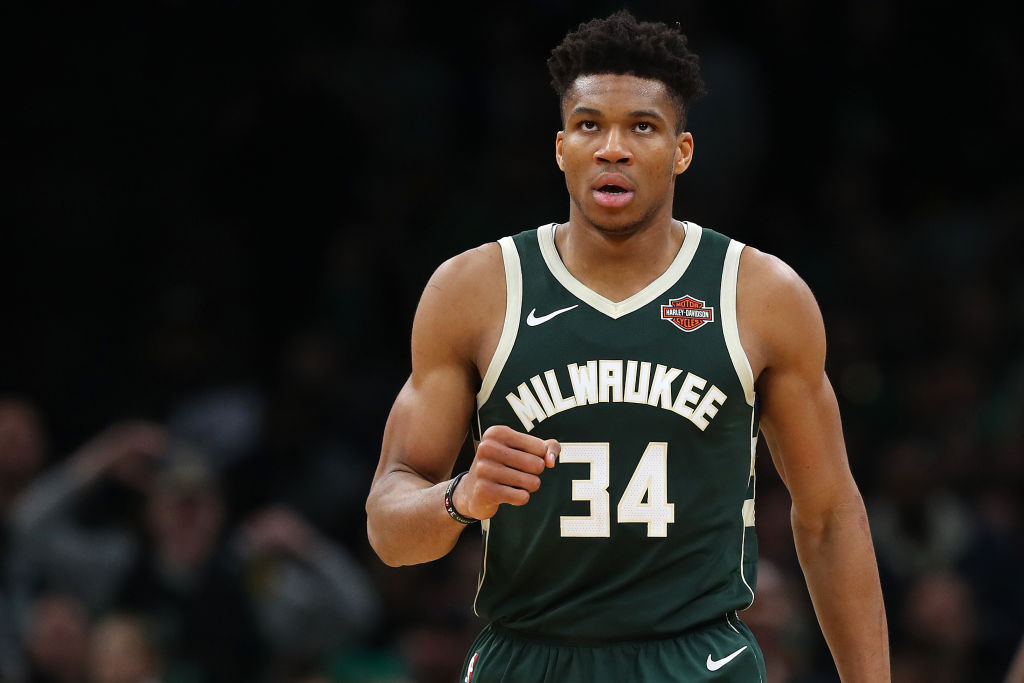 “giannis antetokounmpo”的图片搜索结果