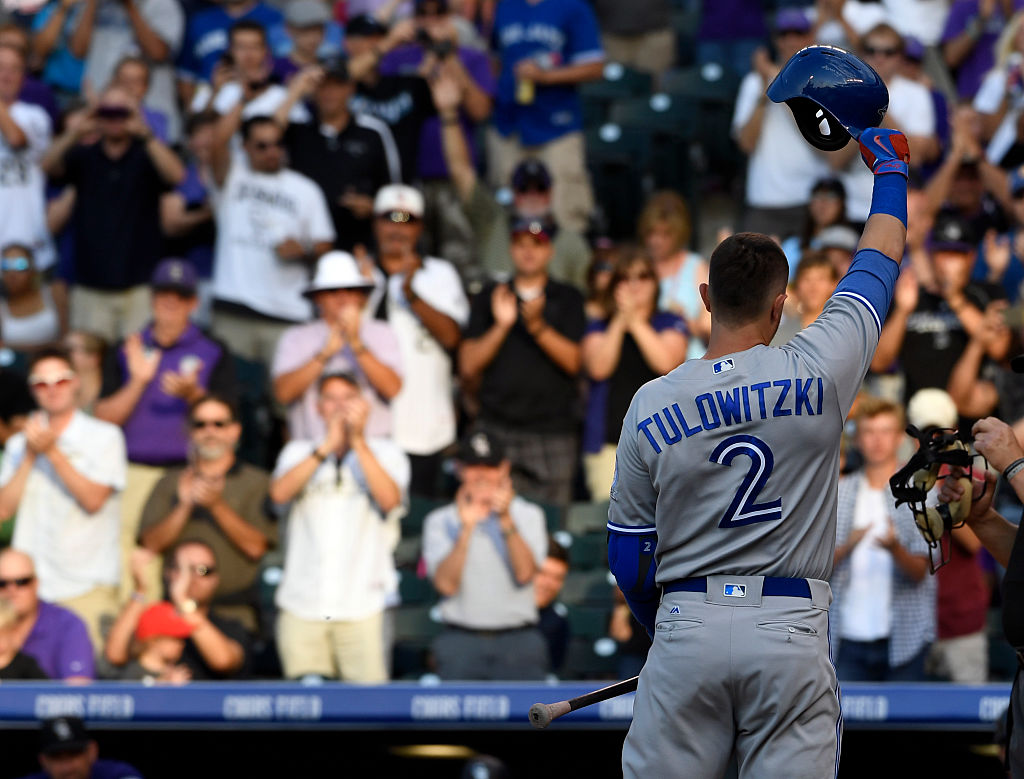 Troy Tulowitzki acknowledges the crowd after a standing ovation
