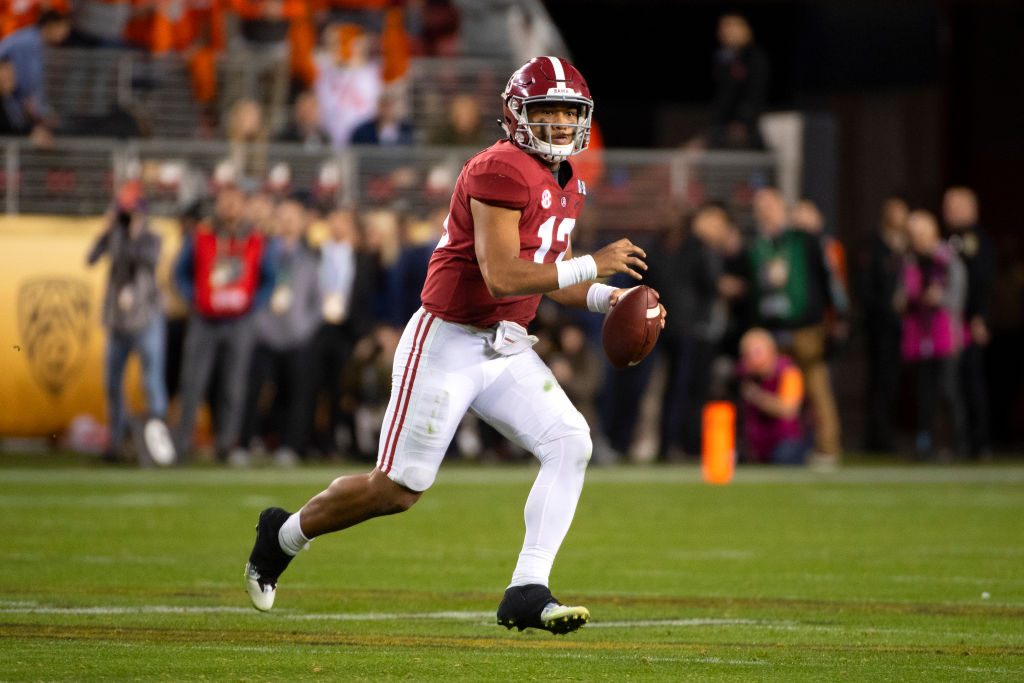 Alabama quarterback Tua Tagovailoa has great odds to win the 2019 Heisman Trophy.