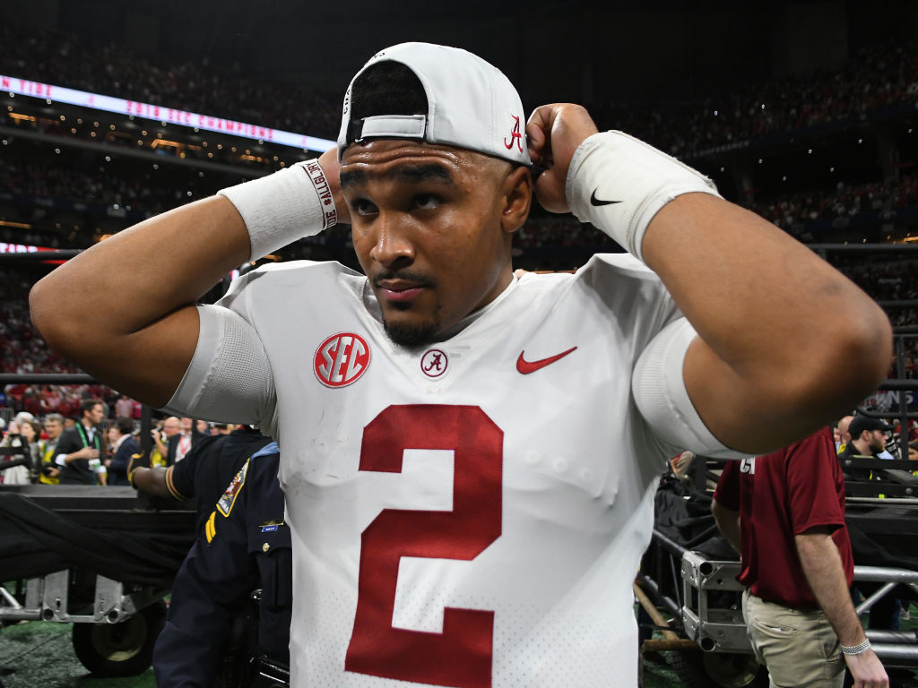 Despite a successful college career so far, Jalen Hurts has to wait to be named the Oklahoma Sooners QB.