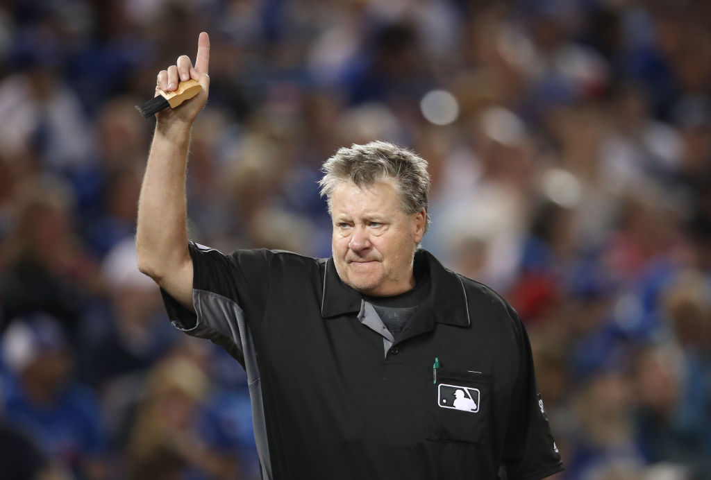 Gary Cederstrom is one of the oldest umpires working in MLB in 2019.