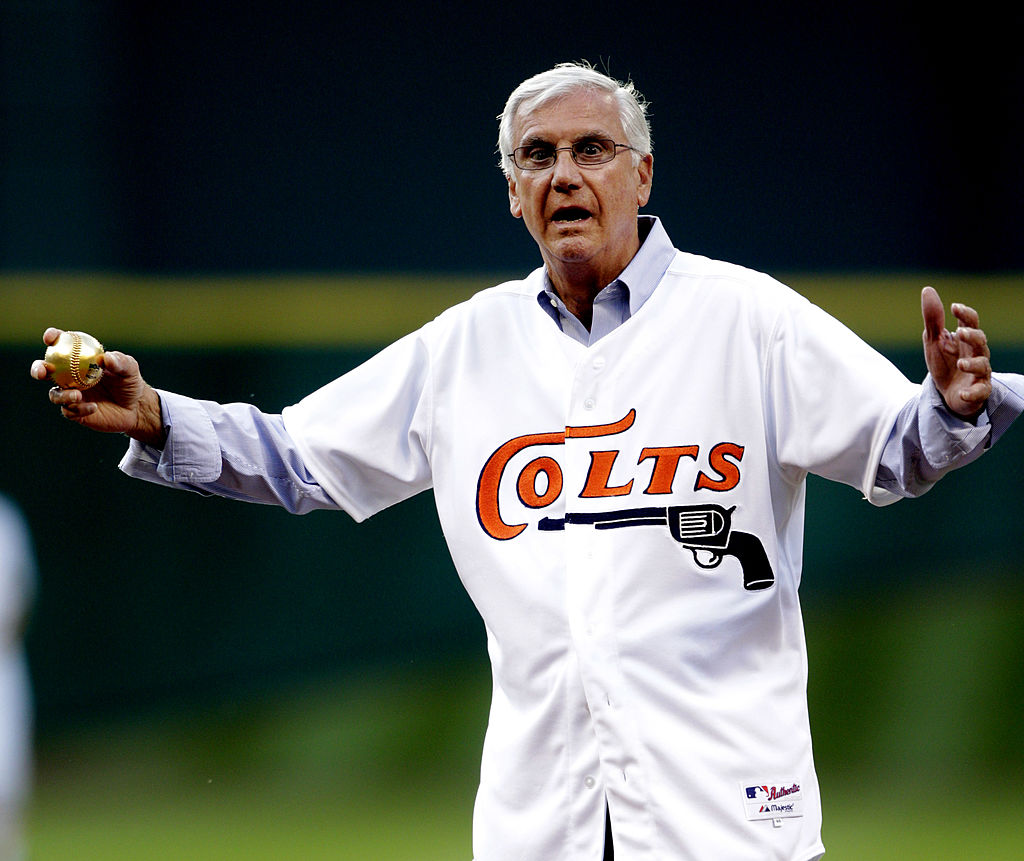 5 Great MLB Throwback Uniforms