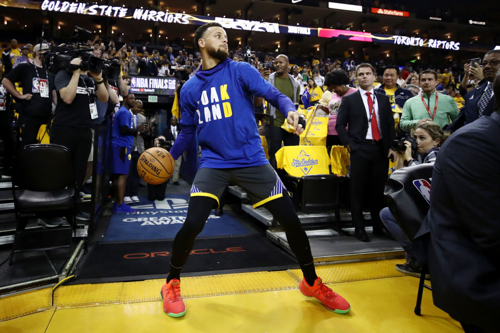 2019 NBA Finals - Stephen Curry #30 of the Golden State Warriors warms up