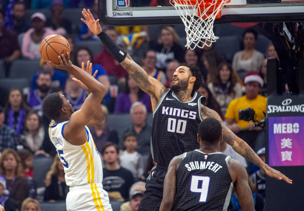 Willie Cauley-Stein (middle) missed several calls from the Golden State Warriors, but the team still signed him.