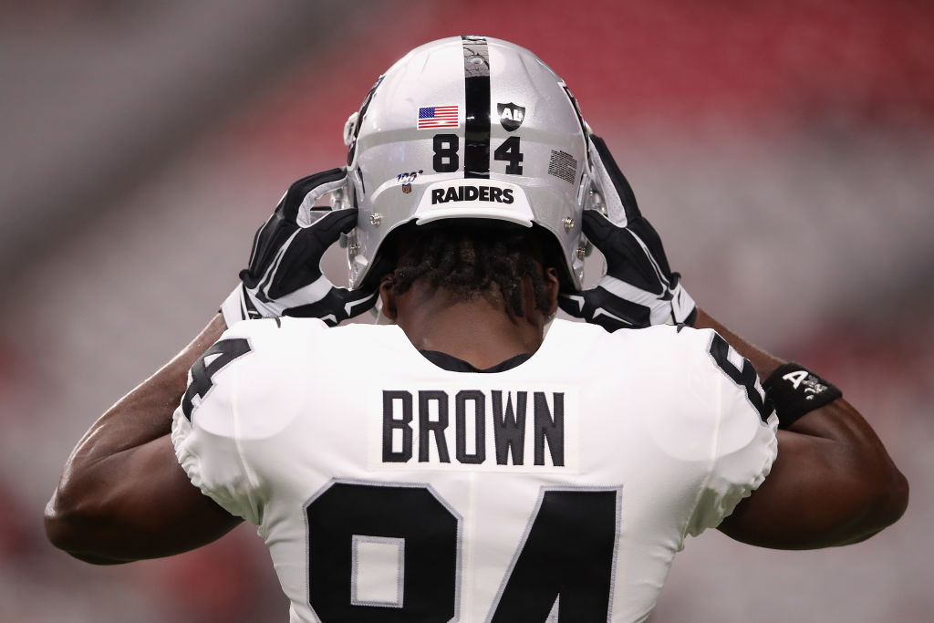 Antonio Brown has to wear a new helmet in 2019, but his furor over it won't last long.