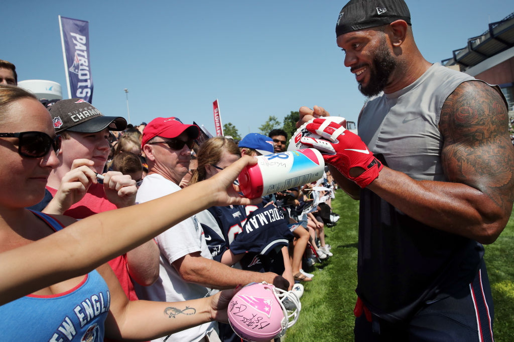 Lance Kendricks Is the Patriots’ Best Bet for Filling a Gronk-Sized Void