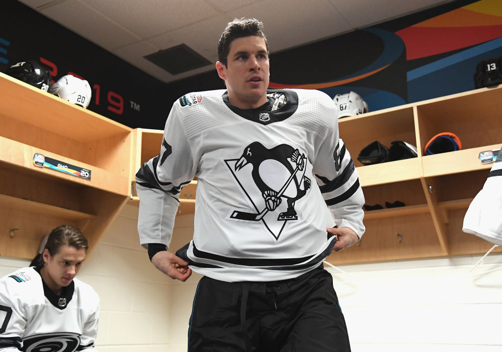 We know athletes are superstitious, but NHL star Sidney Crosby has a disgusting routine.