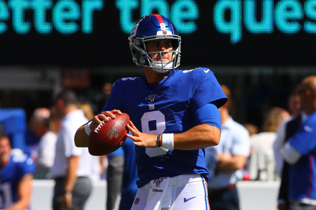 NFL: Daniel Jones Leads NY Giants to Thrilling Win Over Tampa Bay