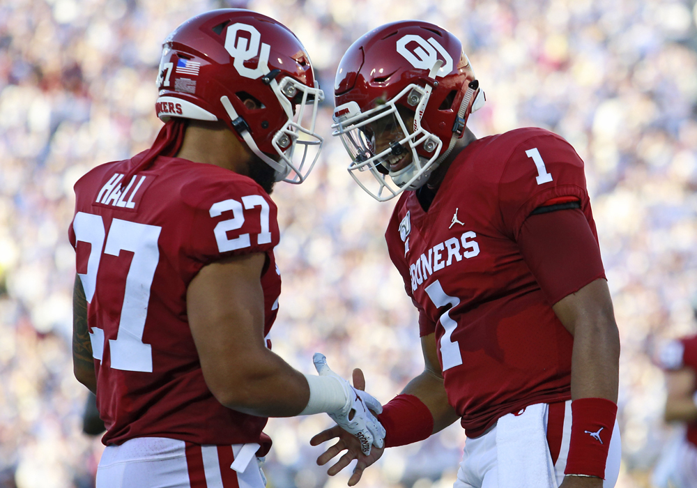 2 Takeaways From Jalen Hurts’ Six-Touchdown Oklahoma Sooners Debut