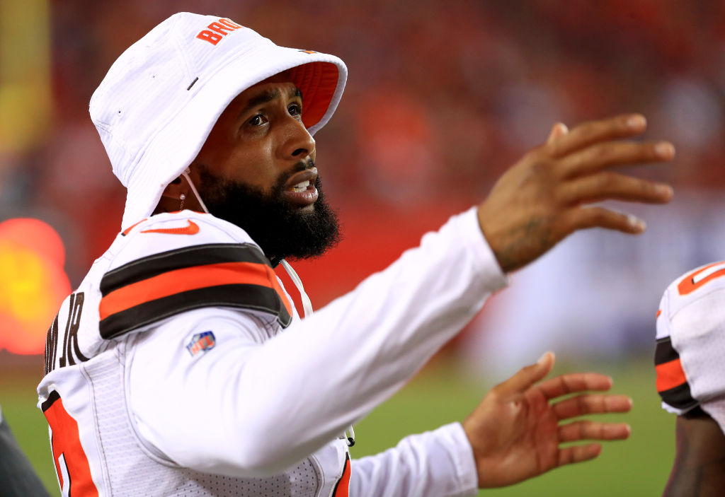 Odell Beckham Jr wears a Cleveland Browns bucket hat and new jersey