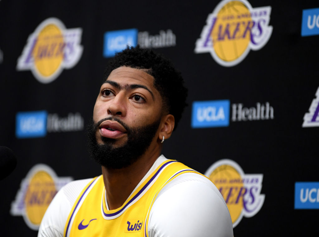 Lakers forward Anthony Davis