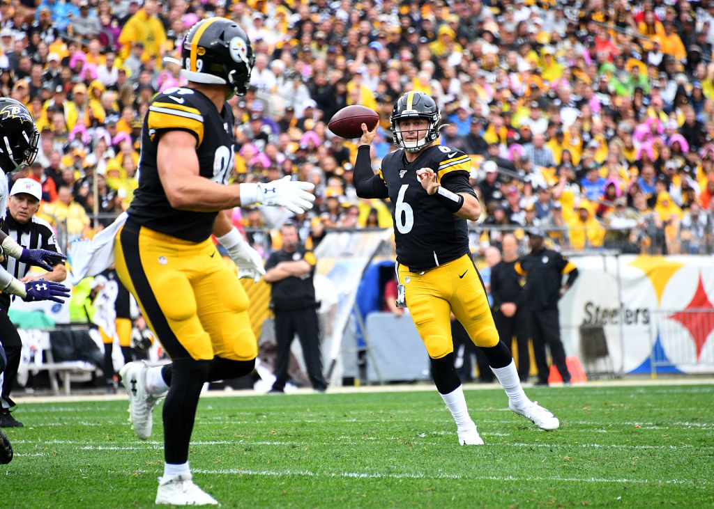 After an injury to Mason Rudolph, Devlin Hodges took over under center for the Pittsburgh Steelers.