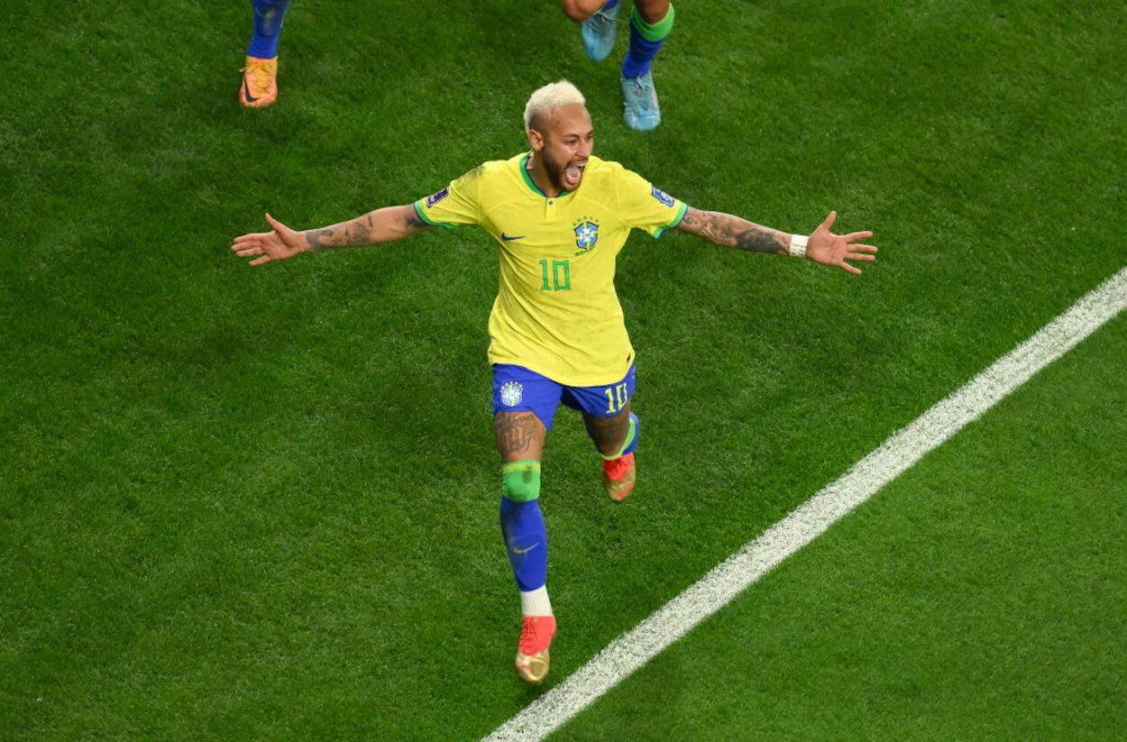 Neymar celebrates scoring a goal during the 2022 FIFA World Cup.