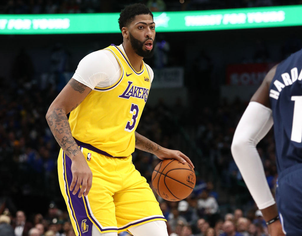 Anthony Davis #3 of the Los Angeles Lakers