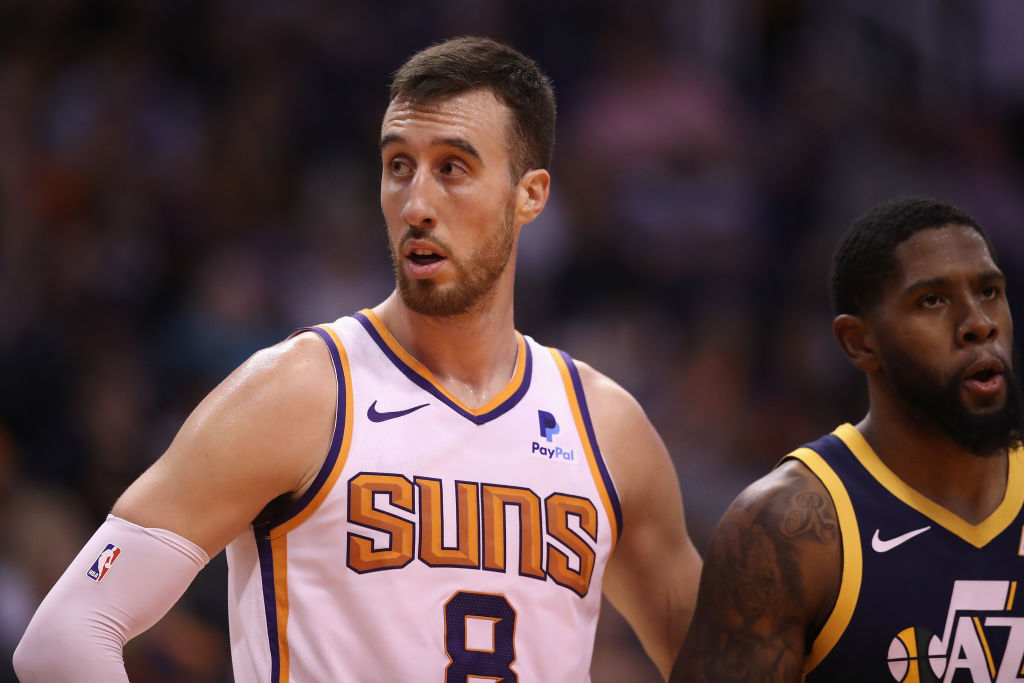 Phoenix Suns’ Frank Kaminsky Has 2 Years to Prove He’s Worth It