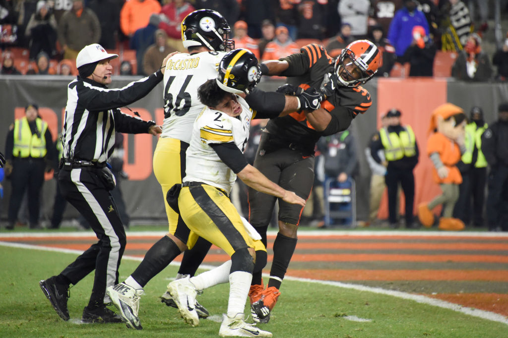 Myles Garrett striking Mason Rudolph with his helmet