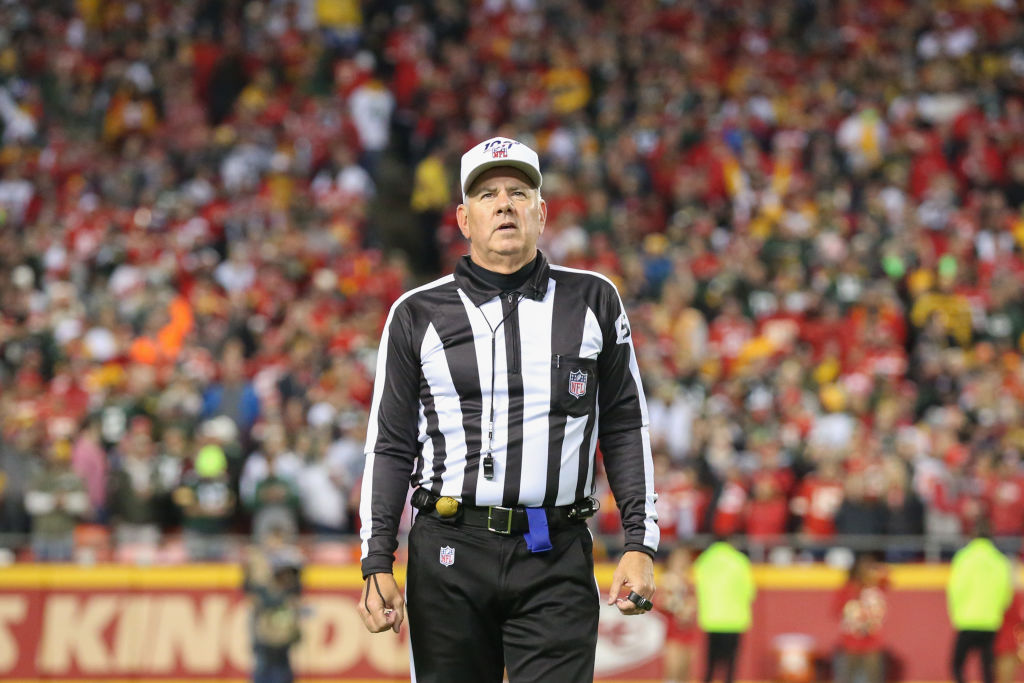 NFL referee Bill Vinovich explains a call.