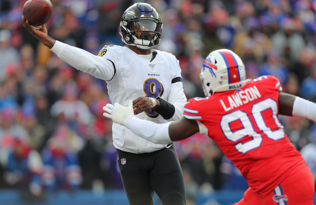 Even Troy Polamalu doesn't know how to defend against Baltimore Ravens quarterback Lamar Jackson.