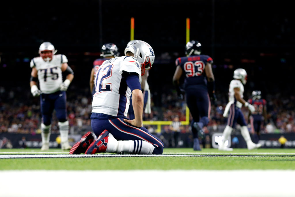 Tom Brady's frustration in himself and this offense is piling up